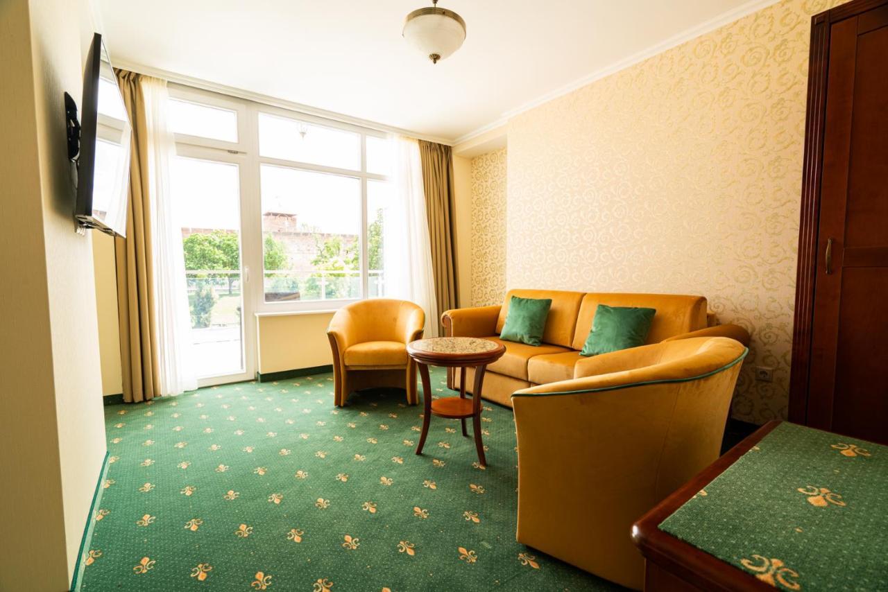 Elizabeth Hotel Gyula Exterior photo