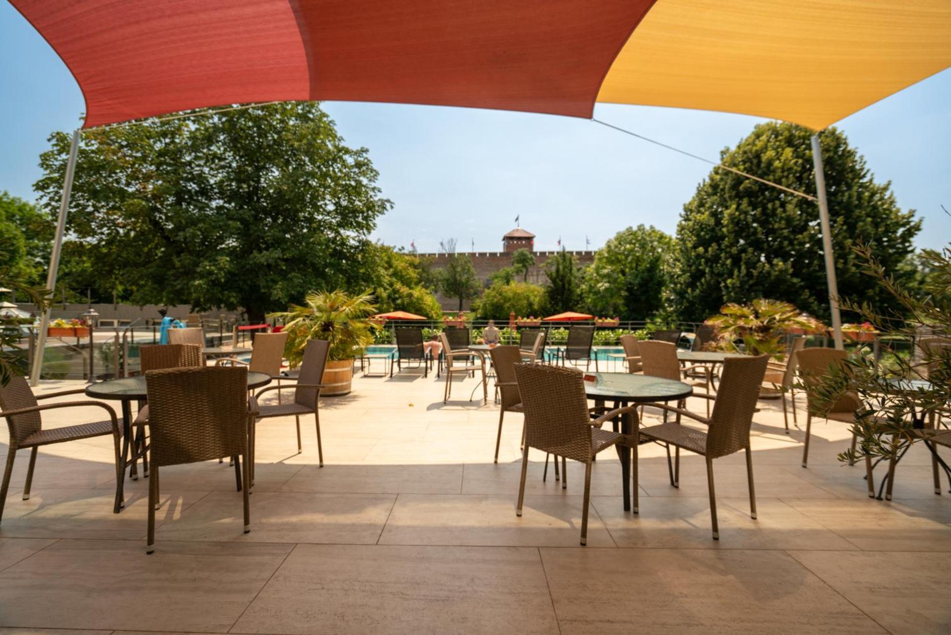 Elizabeth Hotel Gyula Exterior photo